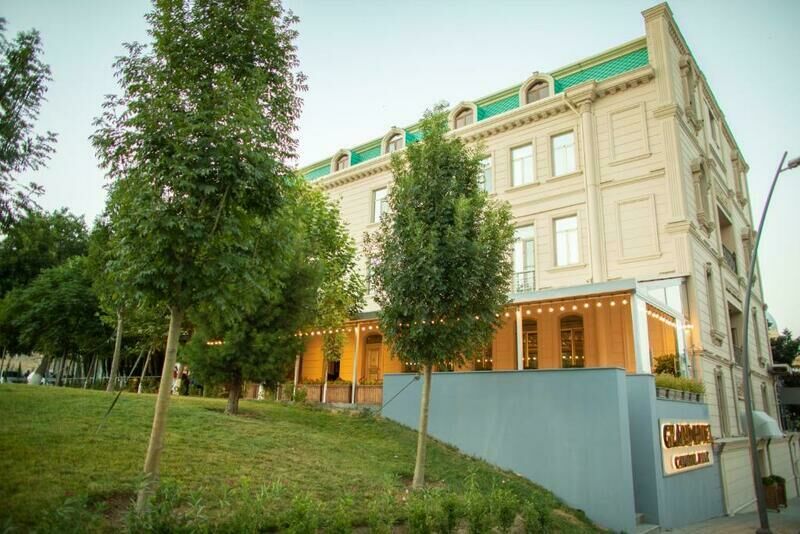 Отель Grand Hotel (Гранд), Бакинский экономический округ, Баку , Азербайджан