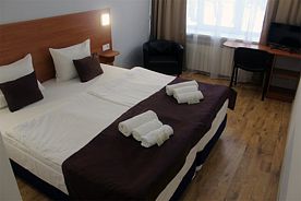 Номер категории "Стандарт", Загородный комплекс Ясная поляна, Поляна