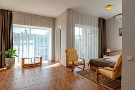 Полу люкс, Спортивно-оздоровительный комплекс Medved Resort, Коктебель