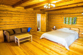 VIP-ДОМА до 4-х человек, База отдыха FamilySpaResort, Голубицкая