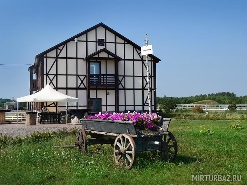 Загородный клуб Журавка, село Журавка, Брянская область