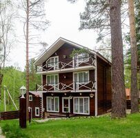 Коттедж на 10 человек, Туристический комплекс Аквамарин, поселок Листвянка