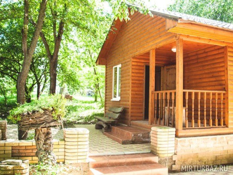 База активного отдыха Маяк, Сенгилеевское, Ставропольский край