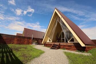 Загородный клуб По Щучьему Велению Белый домик A-frame с чаном