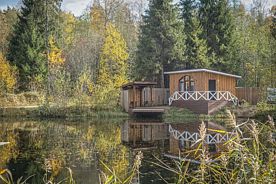Коттедж №11 на берегу озера, База отдыха Пикник, Тосно