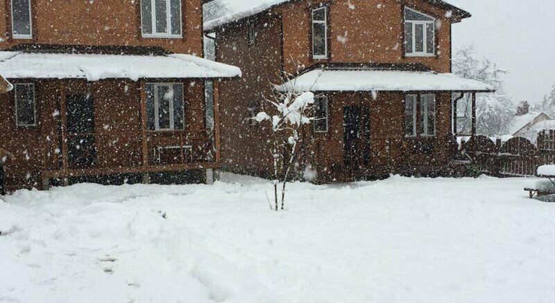 База отдыха HappyHouse-Polyana, Красная поляна, Краснодарский край