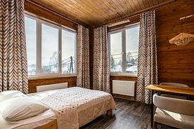 Солнечный для двоих, Гостевой дом Рыжий пони, Шерегеш