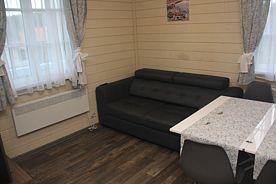 Коттедж с балконом и с красивым видом из окна, Гостевой дом ЧаеЧка, Сортавала