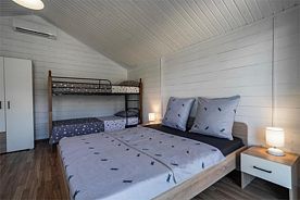 Двухместный коттедж Standard двуспальная кровать, Гостевой дом Sea village Gumista, Сухум