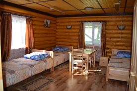 Трёхместный номер Superior, Гостевой комплекс Риф, Торжокский район