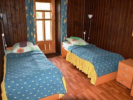 Двухместный номер с 2 комнатами рядом с пляжем 2 отдельные кровати, База отдыха Стерж, Осташковский район