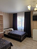 Двухместный номер с двумя полутораспальными кроватями, База отдыха Усадьба Рассвет | Рыбалка в Астрахани, Никольское