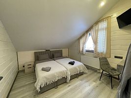 Коттедж с балконом и с красивым видом из окна, Гостевой Дом Kam House 41, село Паратунка
