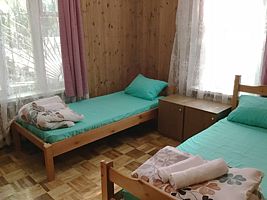 Комфорт №4-5 4-местный 2-комнатный, Гостевой Дом Югославия, Ливадия