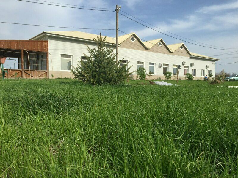 Рыболовно-охотничья база Золотые пески, Астраханская область, Енотаевский район село Верхнелебяжье село Замьяны поселок Промысловый