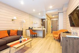 Junior Suite Garden view, Загородный клуб Горки Гольф Курорт, Ломоносовский район
