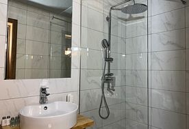 1-мест. (разм. в 2-мест.) станд. улучш. без балк. (парк), База отдыха Черноморец, Гудаута