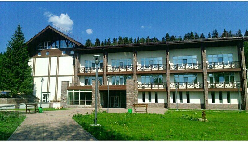 База отдыха Башкирская Рица, Республика Башкортостан, село Павловка село Красный Ключ Нуримановский район