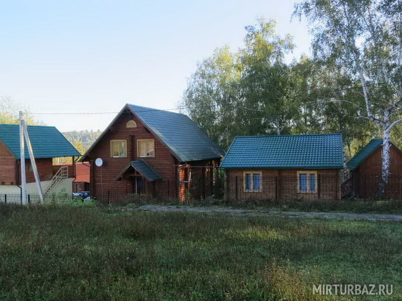 База отдыха Айская, Алтайский край, Алтайский район село Ая поселок Катунь
