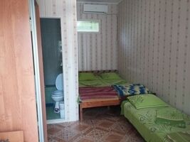 3-х местный номер эконом с удобствами внутри, База отдыха Гостевой дом 7Я, Судак