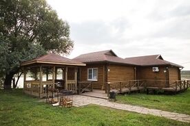 Коттедж 4-местный Номера домов: 20, 21, База отдыха Рыбацкий хуторок, Алексеевский район