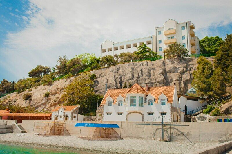Санаторий Сосновая роща, Крым, Ялта Алупка Кореиз Ореанда Симеиз