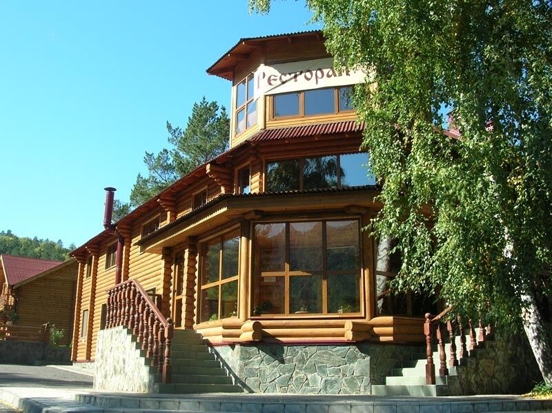 Усадьба Саржевских, Алтайский край, Алтайский район село Ая Бирюзовая Катунь