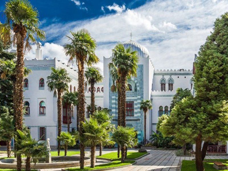 Санаторный комплекс Дюльбер, Крым, Ялта Алупка Кореиз Ореанда Симеиз