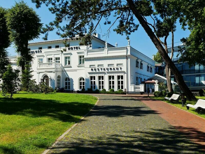 Отель Шлосс Янтарный (Schloss hotel), Калининградская область, поселок Янтарный
