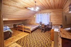 Улучшенный однокомнатный номер 2й этаж, Гостевой дом Беличье, Приозерский район