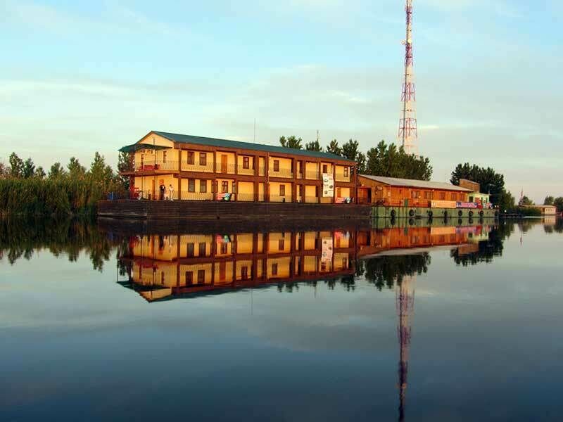 Рыболовная база Росма, село Зеленга, Астраханская область