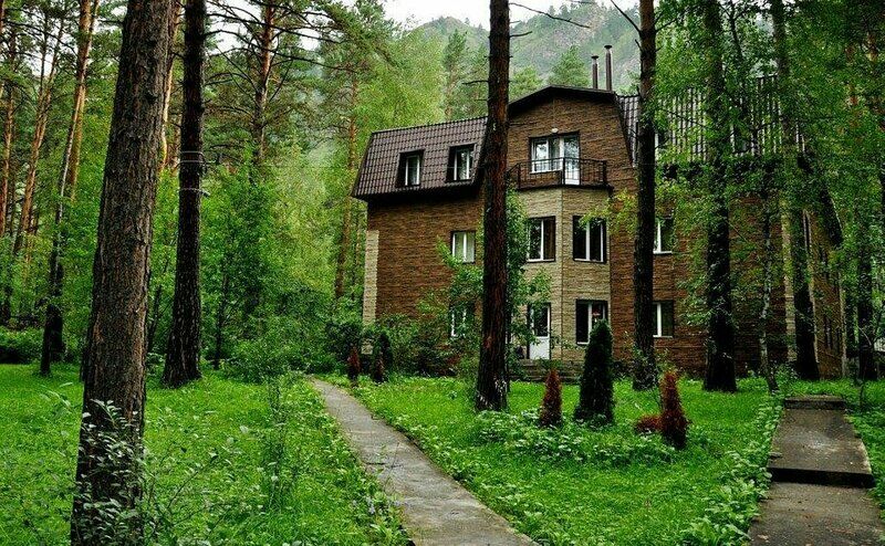 Эко-отель Алтай Сиеста, Горный Алтай (Республика Алтай), село Узнезя Чемальский район Чемал