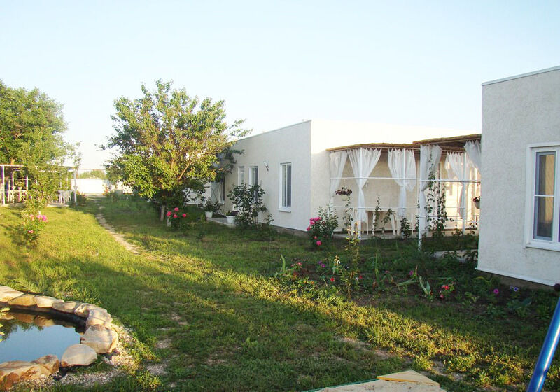 Гостевой дом Villa Petra, Краснодарский край, Ейск